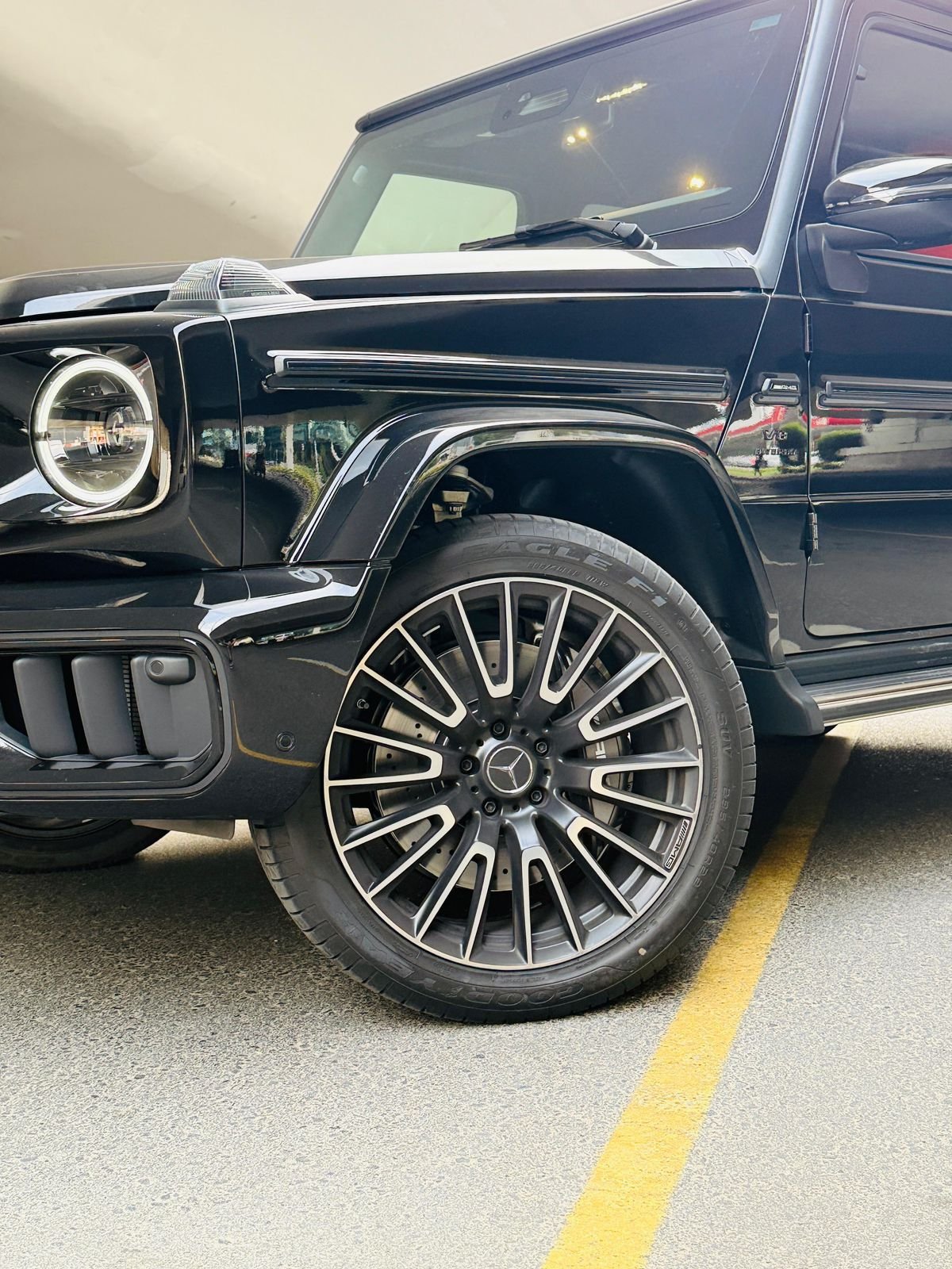 Mercedes-Benz G63 2025