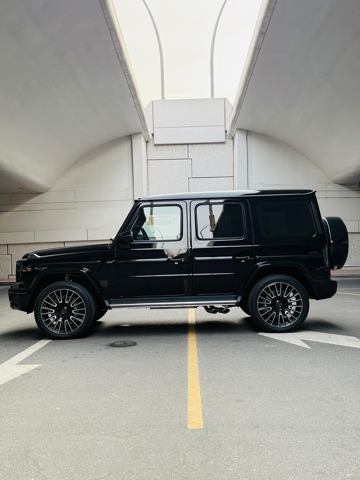 Mercedes-Benz G63 2025