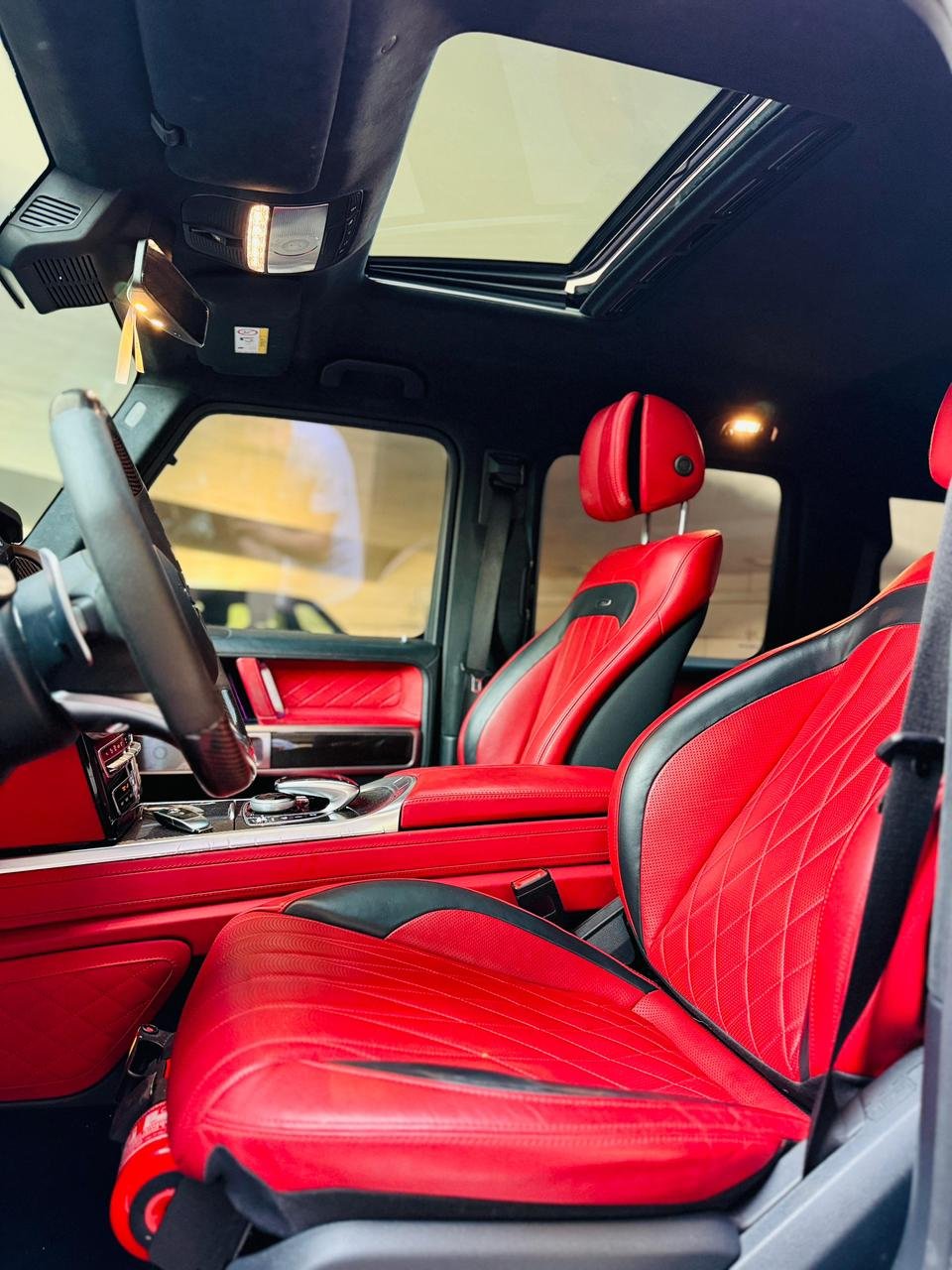 Mercedes-Benz G63 2023