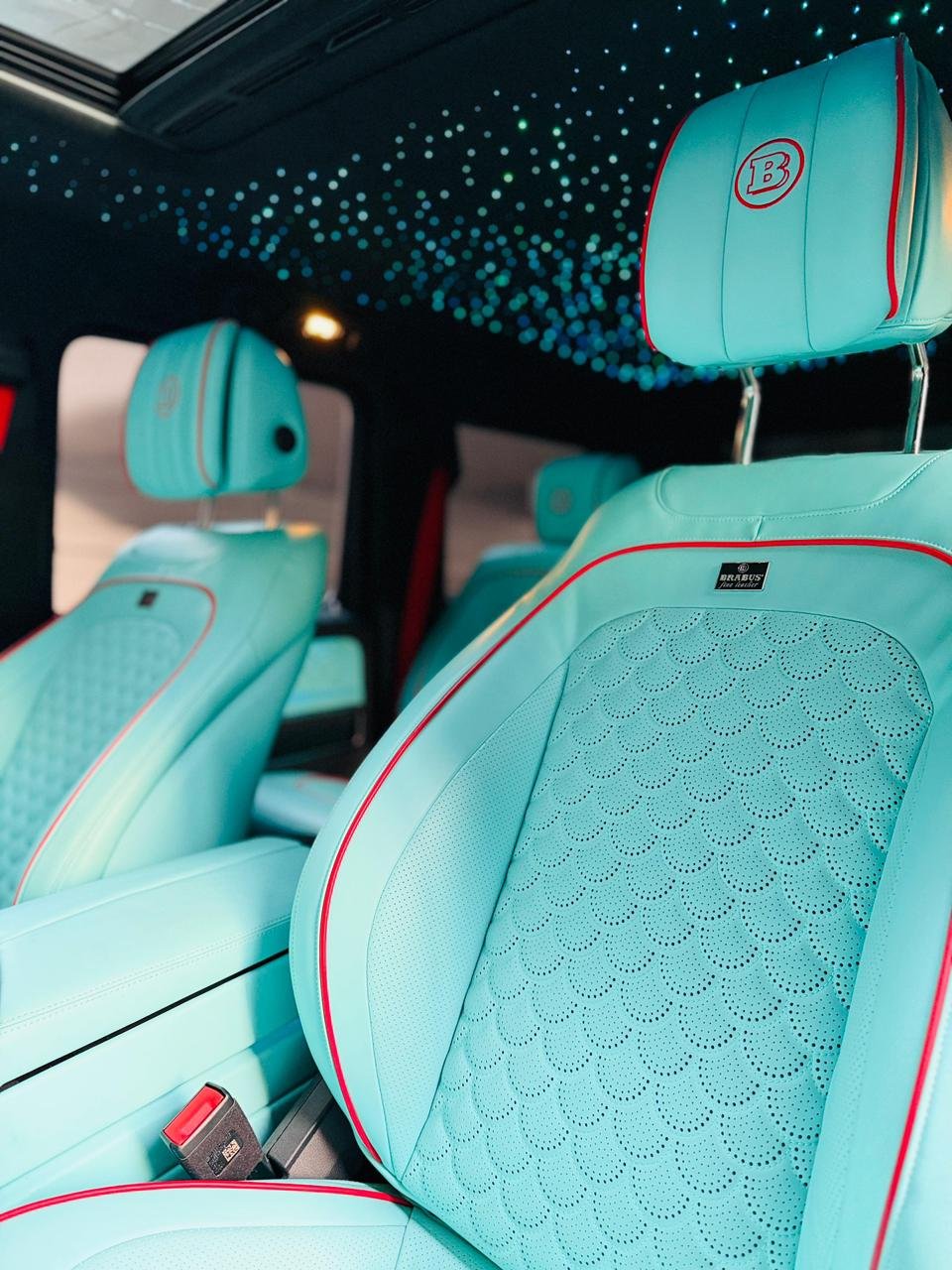 Mercedes-Brabus-G900 Rocket