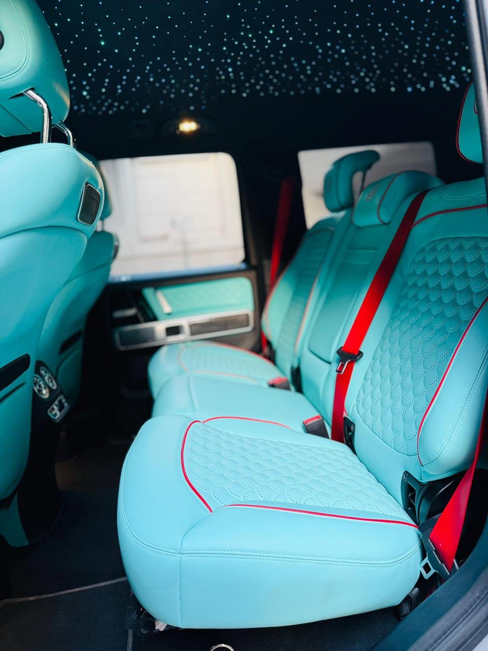 Mercedes-Brabus-G900 Rocket