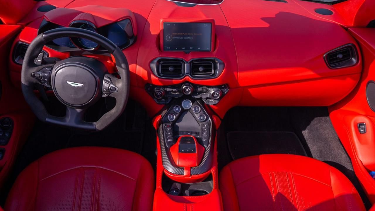 Aston Martin Vantage