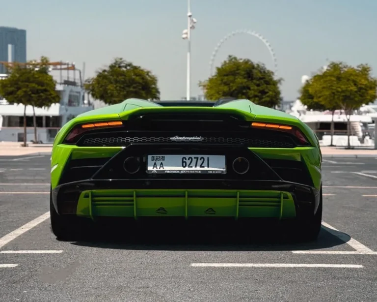 rent lamborghini huracan in dubai